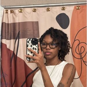 Meet your Posher, Sage